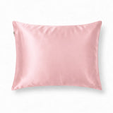 Roze zijden kussensloop
